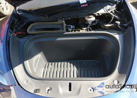 2020 Tesla Model Y Long Range Dual Motor All-Wheel Drive from USA, damaged, VIN 5YJYGDEE7LF031777